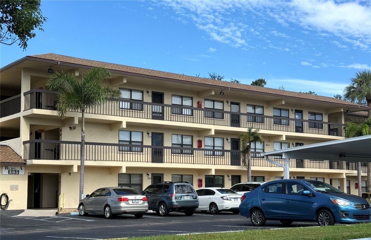 305 30th Avenue W, Unit A312, Bradenton, FL 34205 Photo