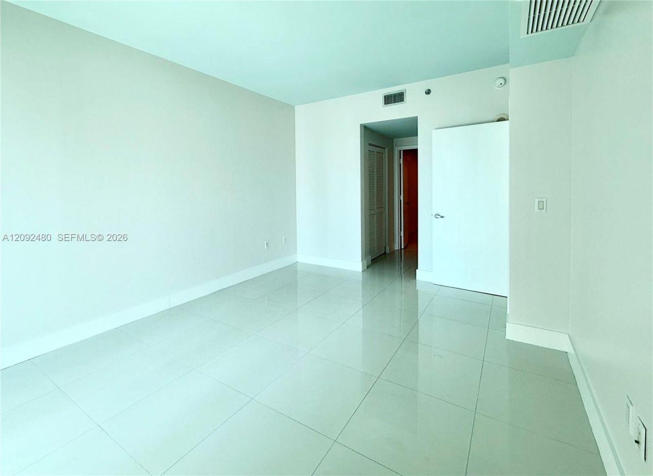 Please Call For Address, Unit 3707, Miami, FL 33131 Photo