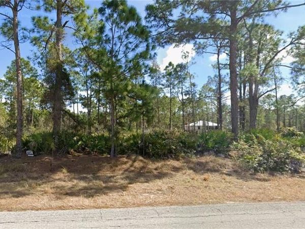 1014 Williams AVE , LEHIGH ACRES, FL 33972
