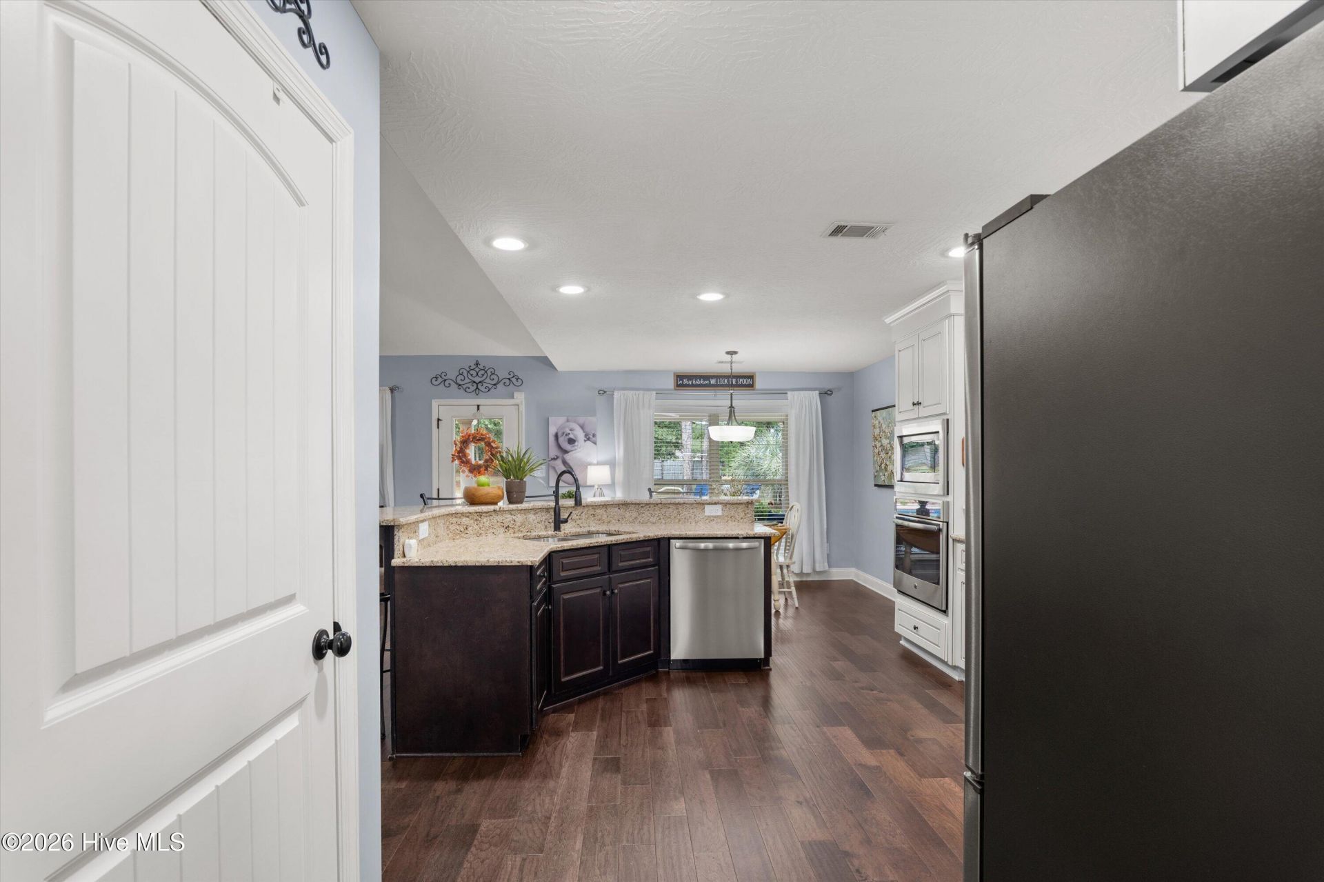 303 Highland Drive Photo 13