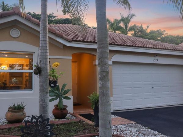 1575 Zenith Way , Unit 1575, Weston, FL 33327