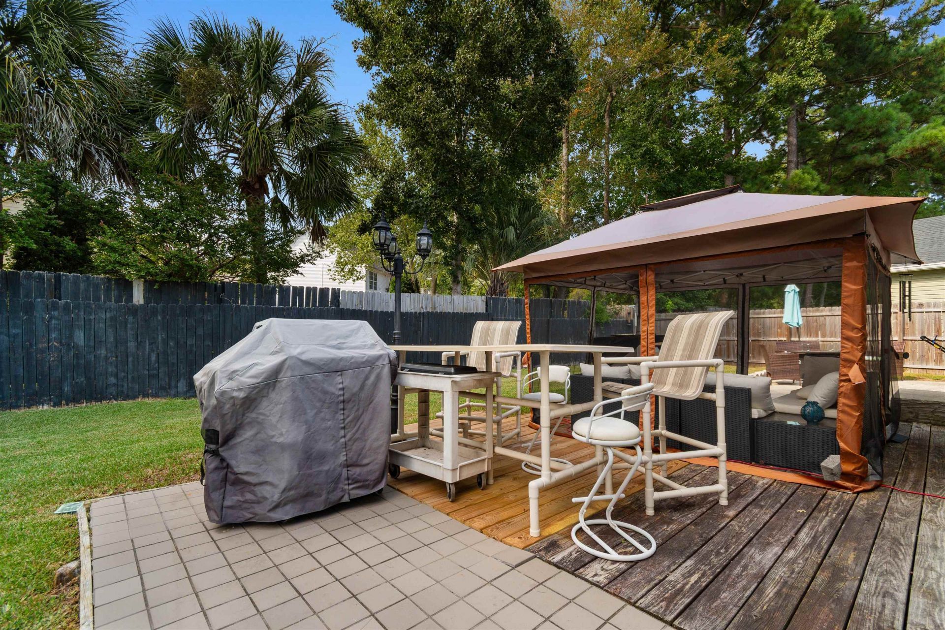 9634 Kings Grant Dr. Photo 29