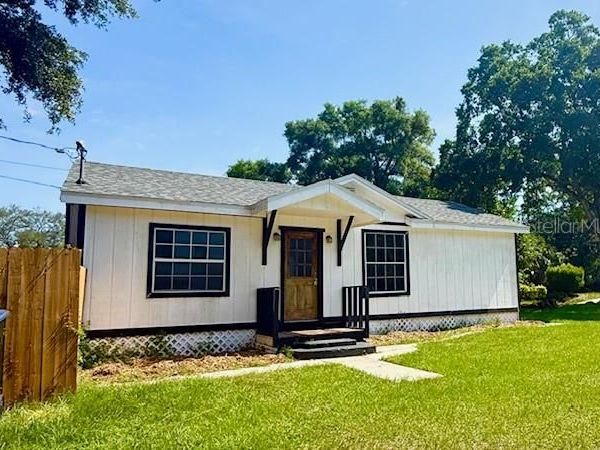 2215 VINE STREET , ORLANDO, FL 32806