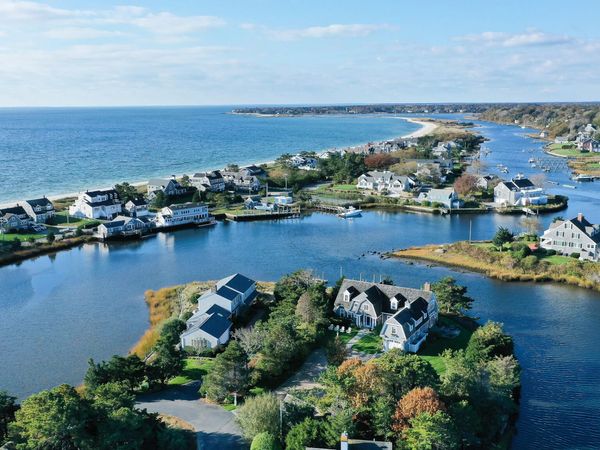 168 Long Beach Road, Centerville, MA 02632