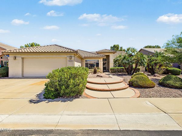 5843 S AMBERWOOD Drive, Sun Lakes, AZ 85248