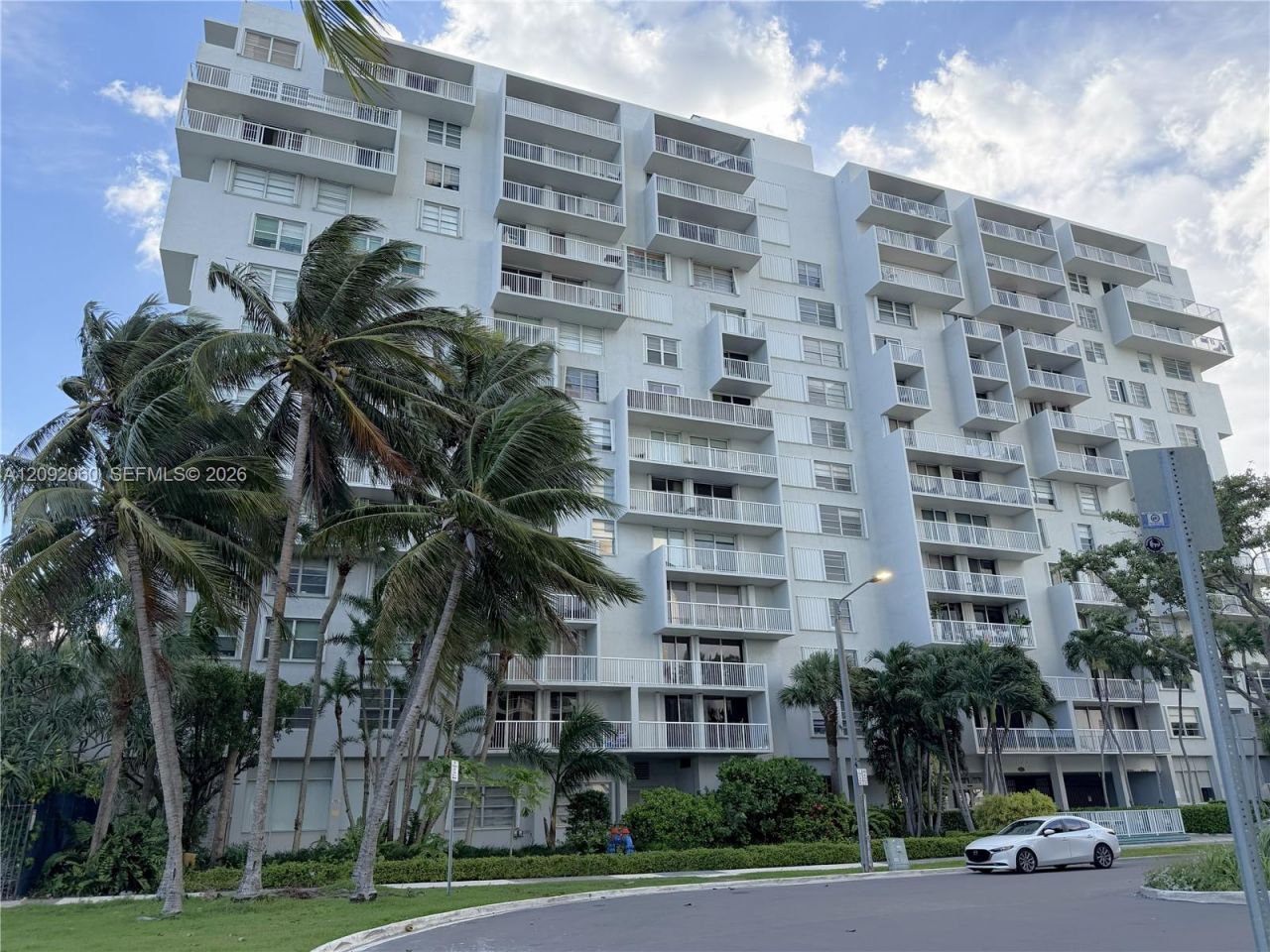 150 SE 25th Rd , Unit 6E, Miami, FL 33129 Photo