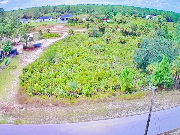 650 Valley Ave S , Lehigh Acres, FL 33974