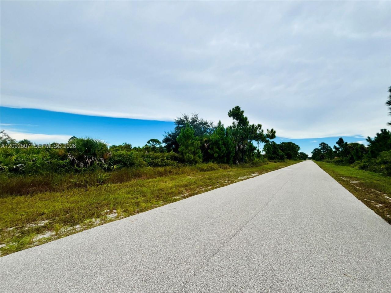 650 Valley Ave S, Lehigh Acres, FL 33974 Photo