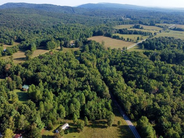 106 Swafford Rd , Spring City, TN 37381
