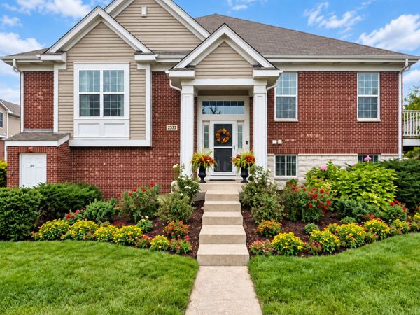 2533 Dunraven Avenue , Naperville, IL 60540