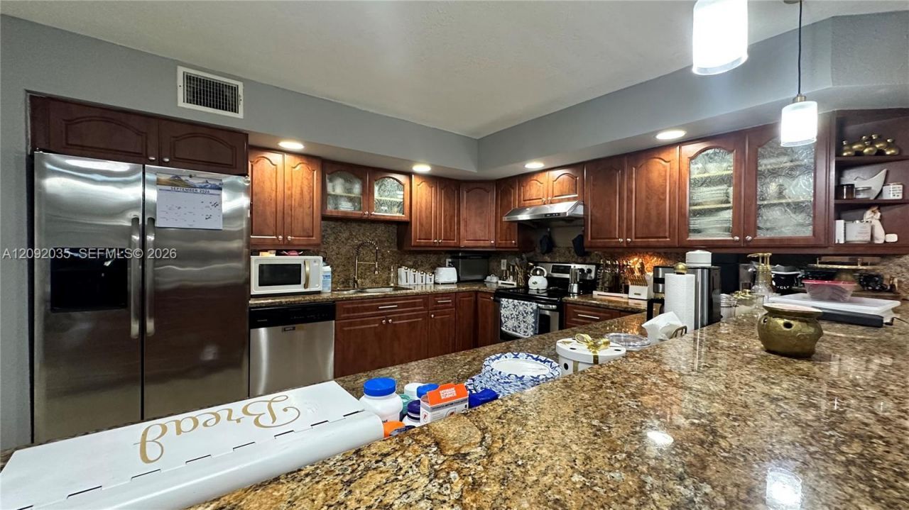 5012 S University Dr, Davie, FL 33328 Photo