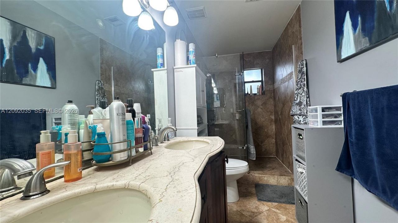 5012 S University Dr, Davie, FL 33328 Photo