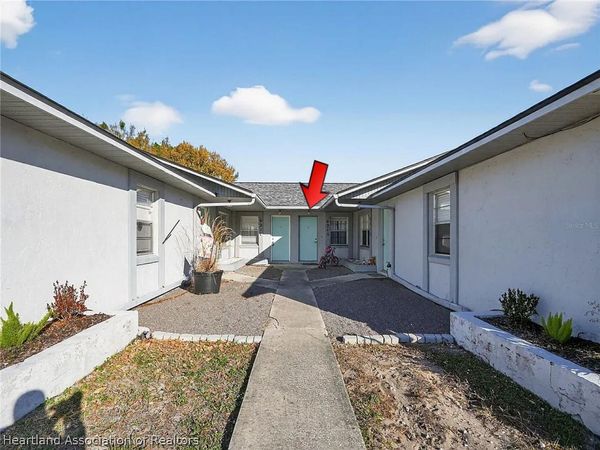 6213 CANDLER TERRACE , SEBRING, FL 33876