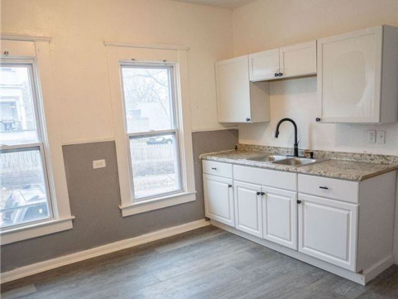 4104 Woburn Avenue, Cleveland, OH 44109 Photo 4
