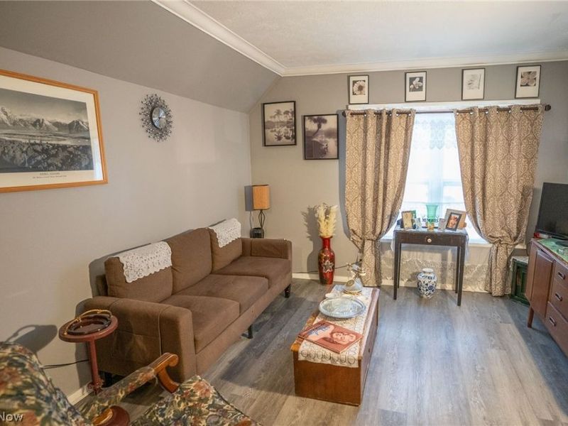 4104 Woburn Avenue, Cleveland, OH 44109 Photo 14