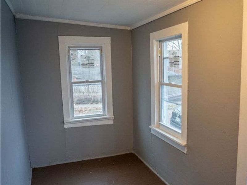 4104 Woburn Avenue, Cleveland, OH 44109 Photo 3