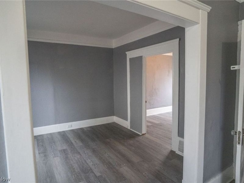 4104 Woburn Avenue, Cleveland, OH 44109 Photo 6