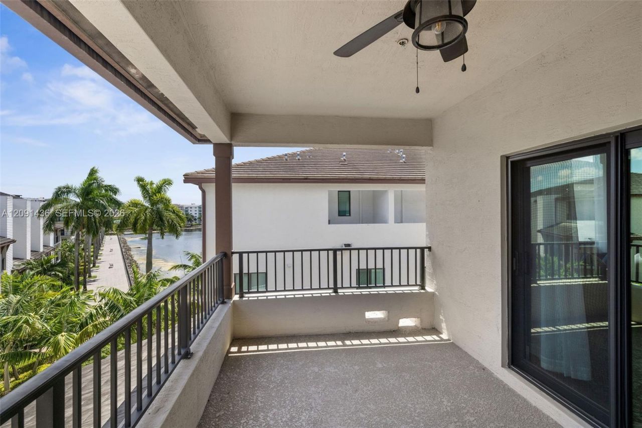 4720 NW 84th Ct, Doral, FL 33166 Photo