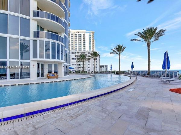 17201 Collins Ave , Unit 3101, Sunny Isles Beach, FL 33160