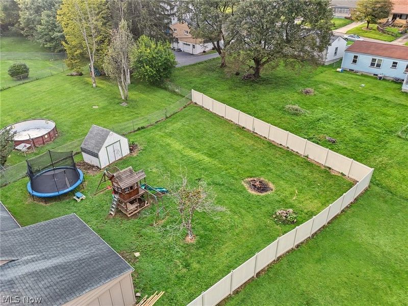 553 Judith Lane, Struthers, OH 44471 Photo 2