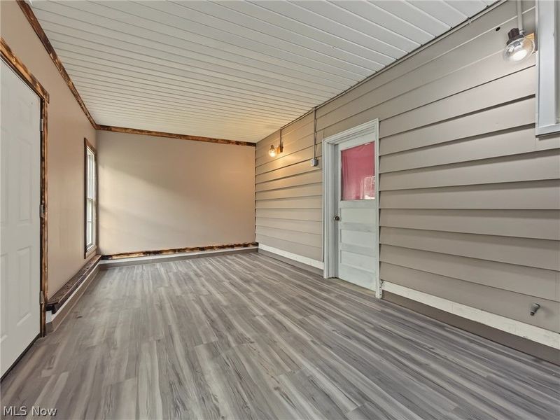 553 Judith Lane, Struthers, OH 44471 Photo 9
