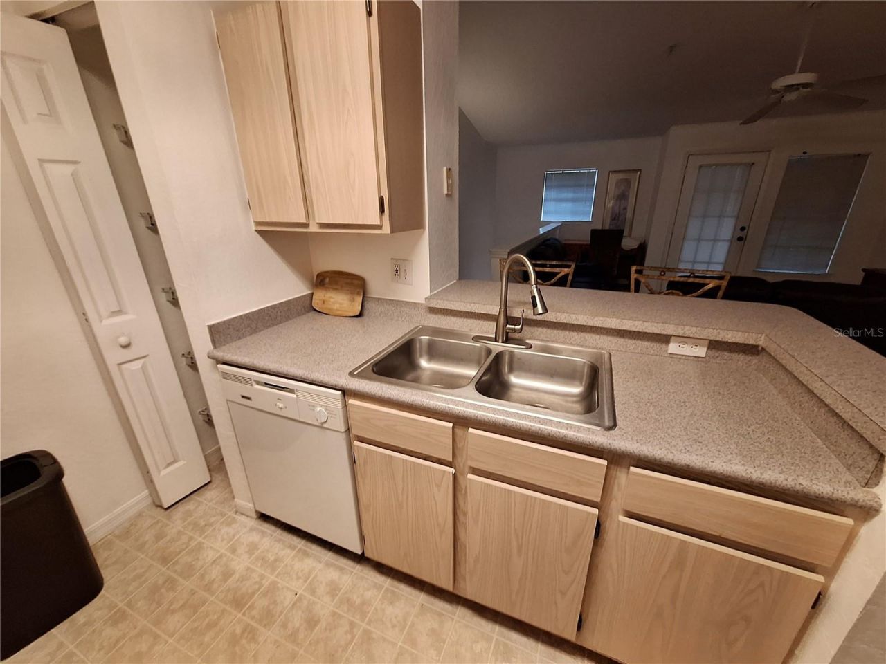 8809 Manor Loop, Unit 203, Bradenton, FL 34202 Photo