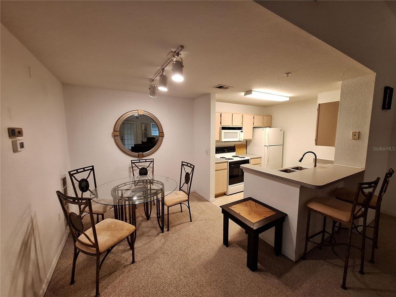 8809 Manor Loop, Unit 203, Bradenton, FL 34202 Photo