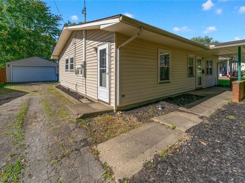 2531 Chestnut Street, Girard, OH 44420 Photo 24