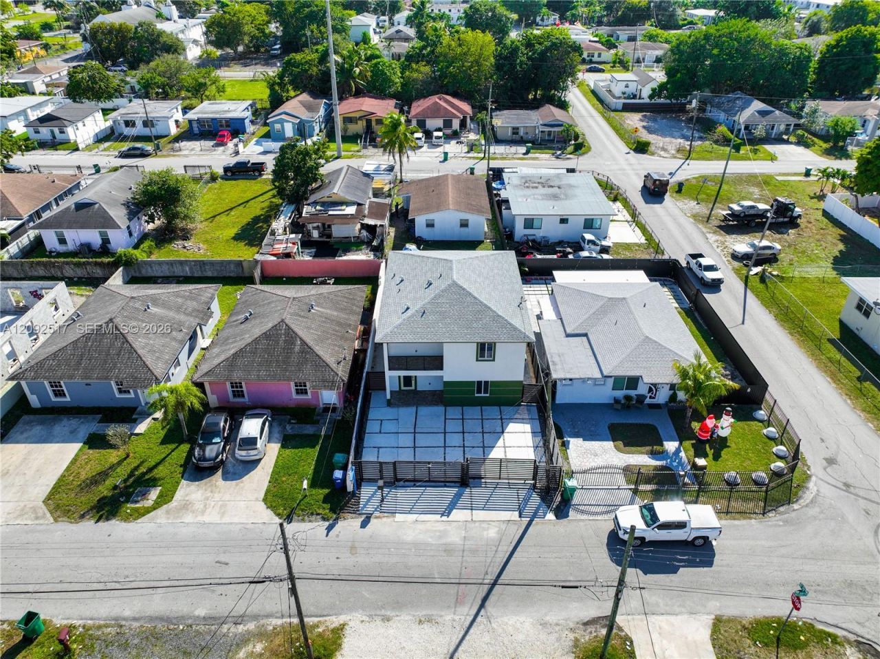 1886 NW 68th St, Miami, FL 33147 Photo