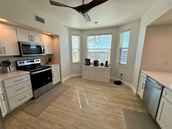 960 STARKEY ROAD , Unit 10501, LARGO, FL 33771