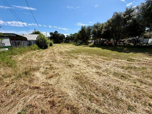 3437 Taylor Rd, Loomis, CA 95650