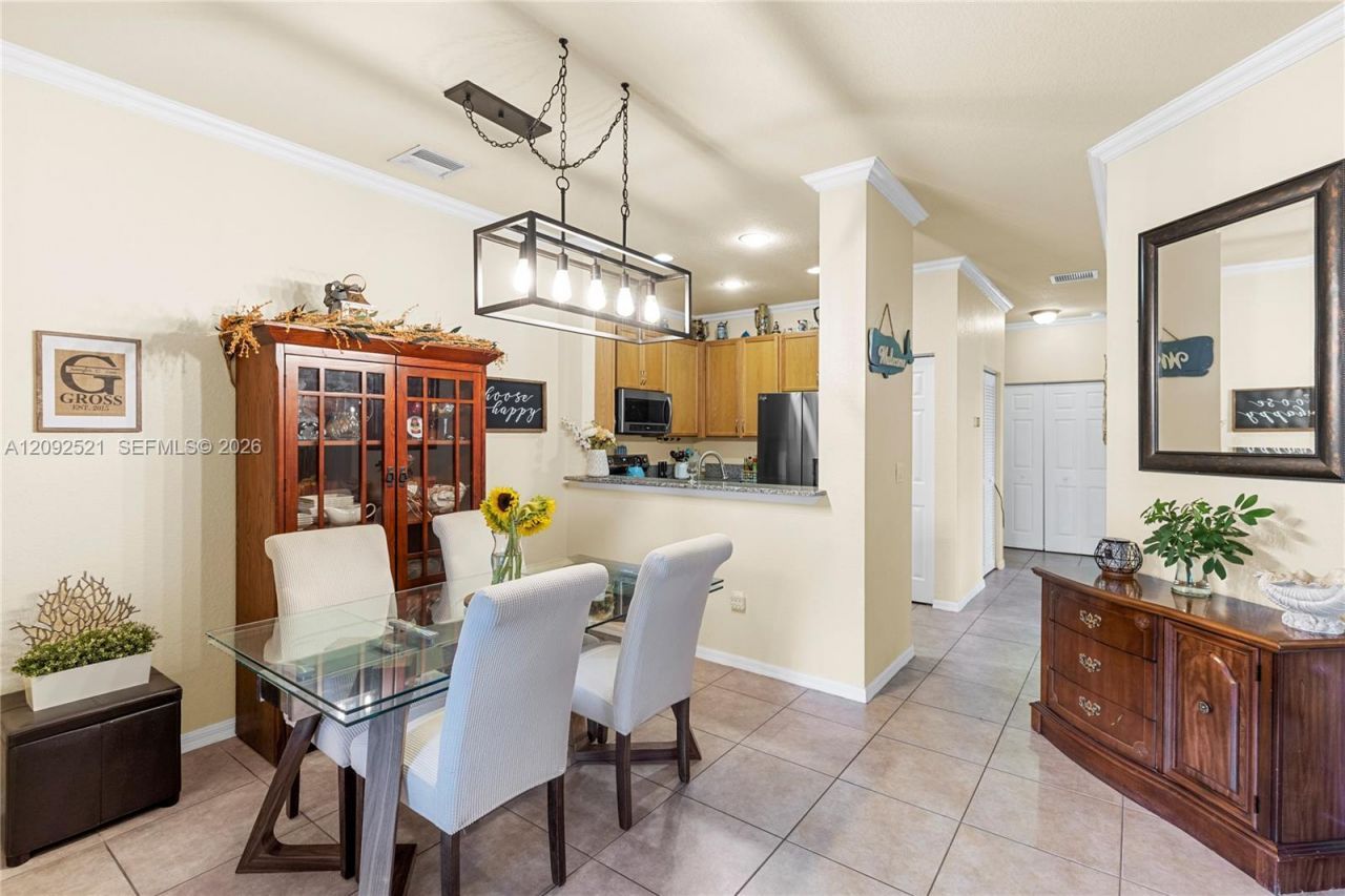 9052 Plymouth Pl , Unit 9052, Tamarac, FL 33321 Photo