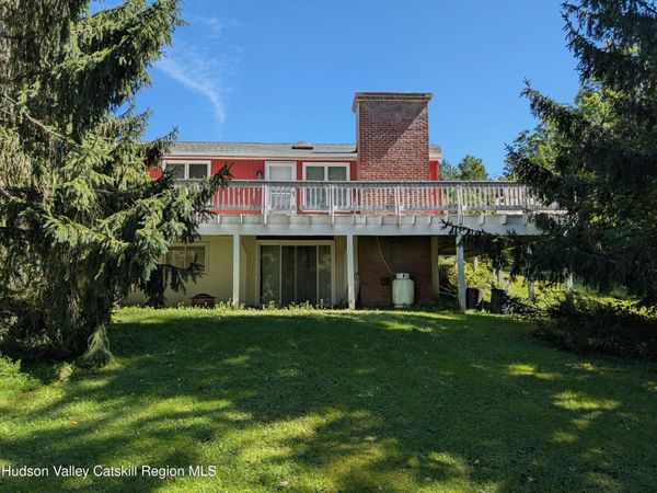860 County Road 17 , Jewett, NY 12444