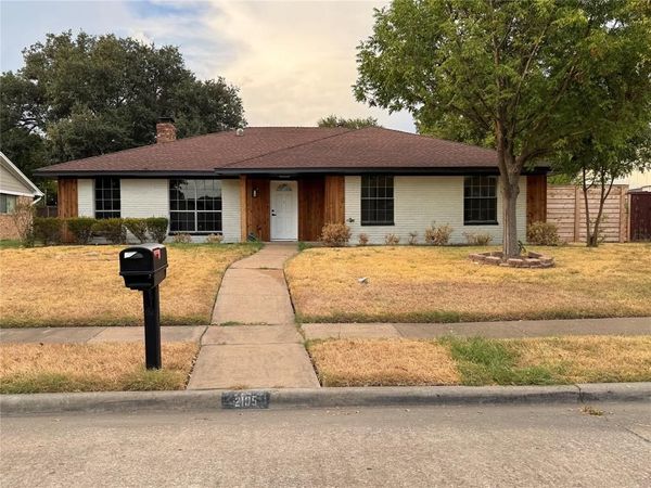 2105 Drake Drive, Richardson, TX 75081