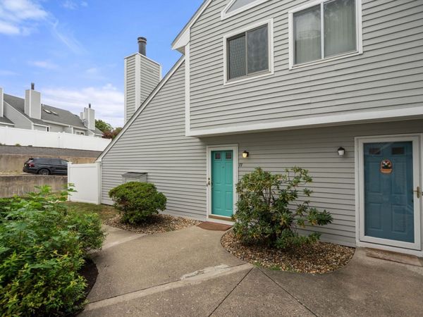 207 Lake St, Unit 77, Weymouth, MA 02189
