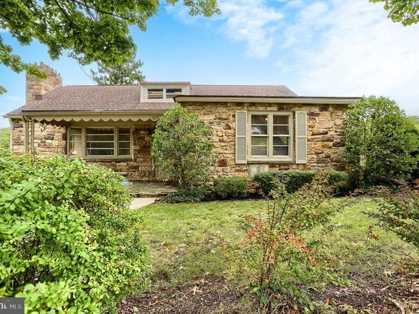 107 VALLEY ROAD, ENOLA, PA 17025