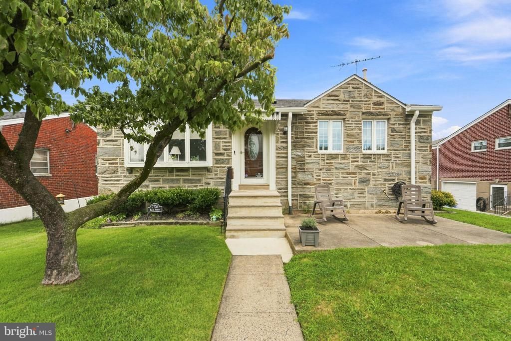 7708 Brous Avenue, Philadelphia, PA 19152 Main Photo