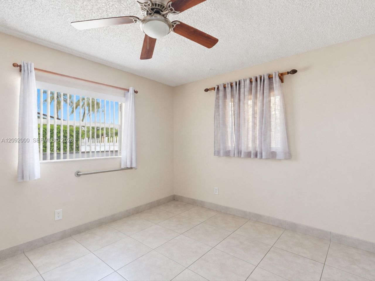 10321 Fairway Heights Blvd , Miami, FL 33157 Photo
