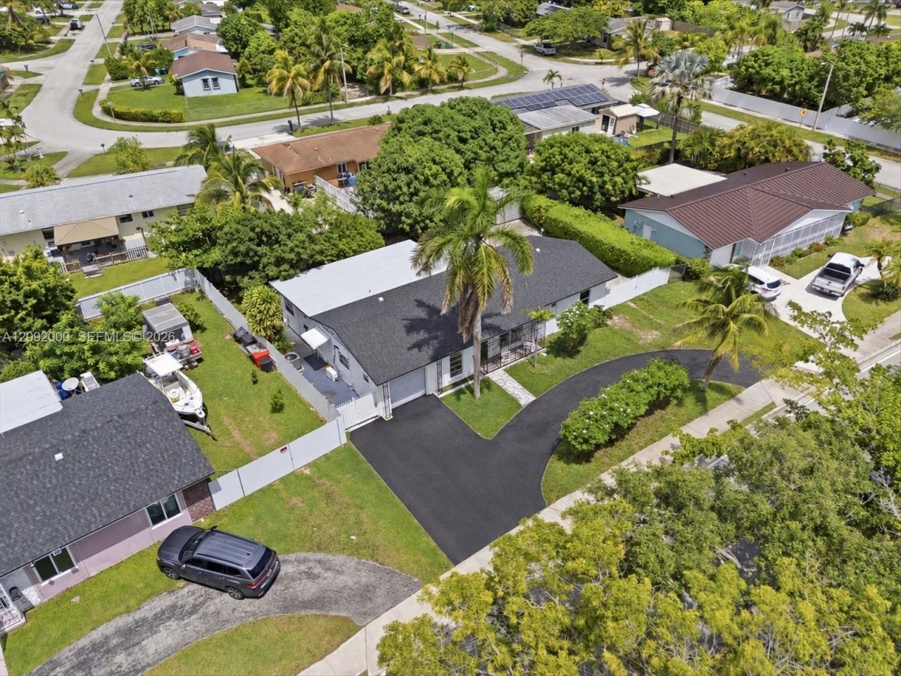 10321 Fairway Heights Blvd , Miami, FL 33157 Photo