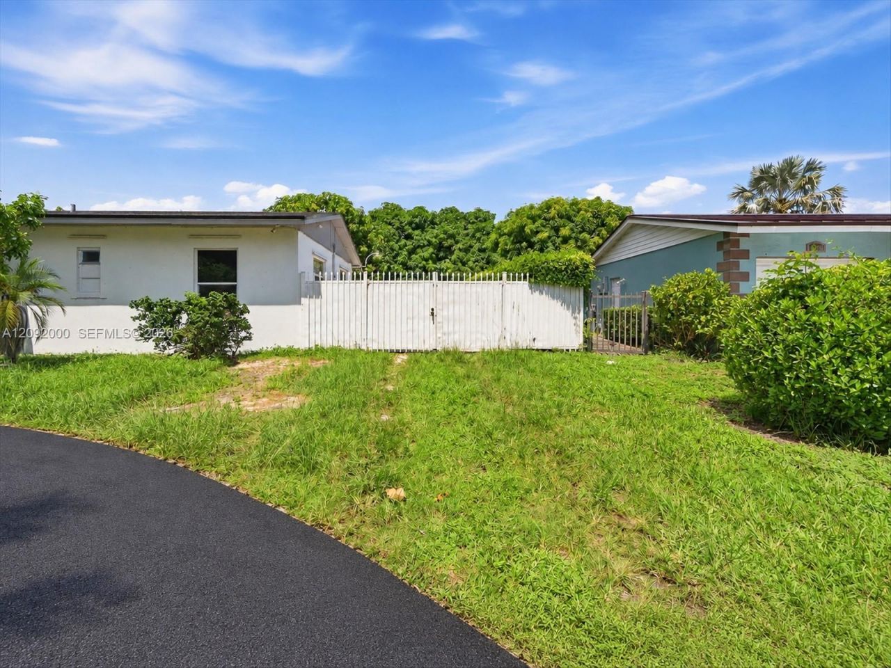10321 Fairway Heights Blvd , Miami, FL 33157 Photo