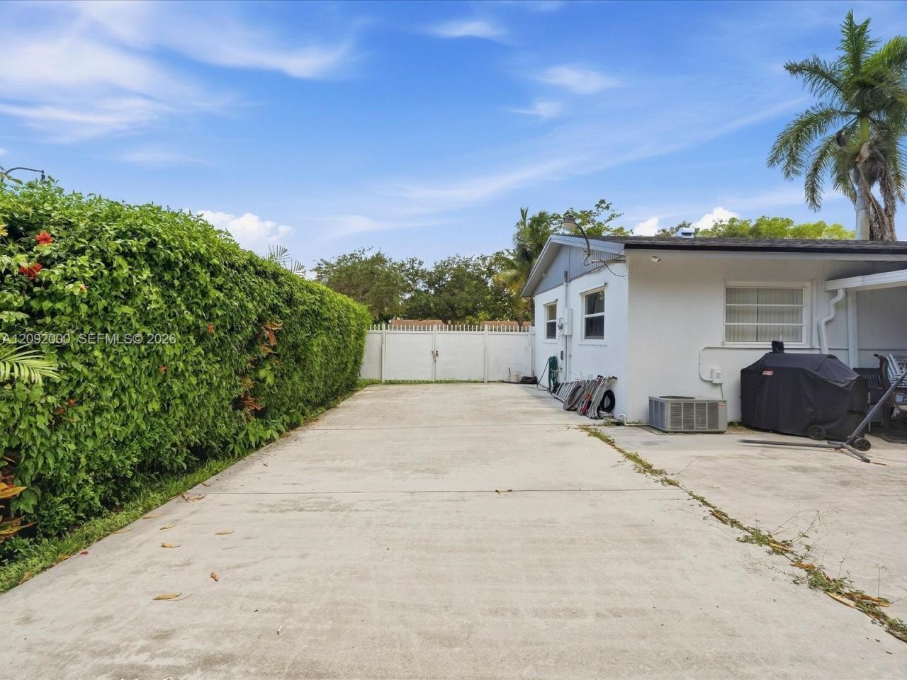 10321 Fairway Heights Blvd , Miami, FL 33157 Photo