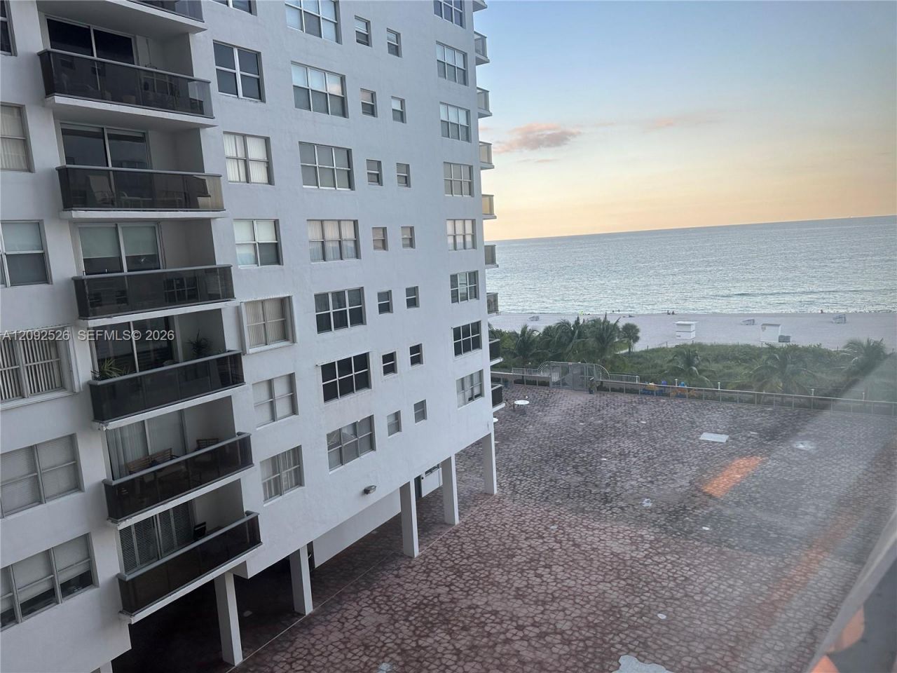 6039 Collins Ave, Unit 721, Miami Beach, FL 33140 Photo