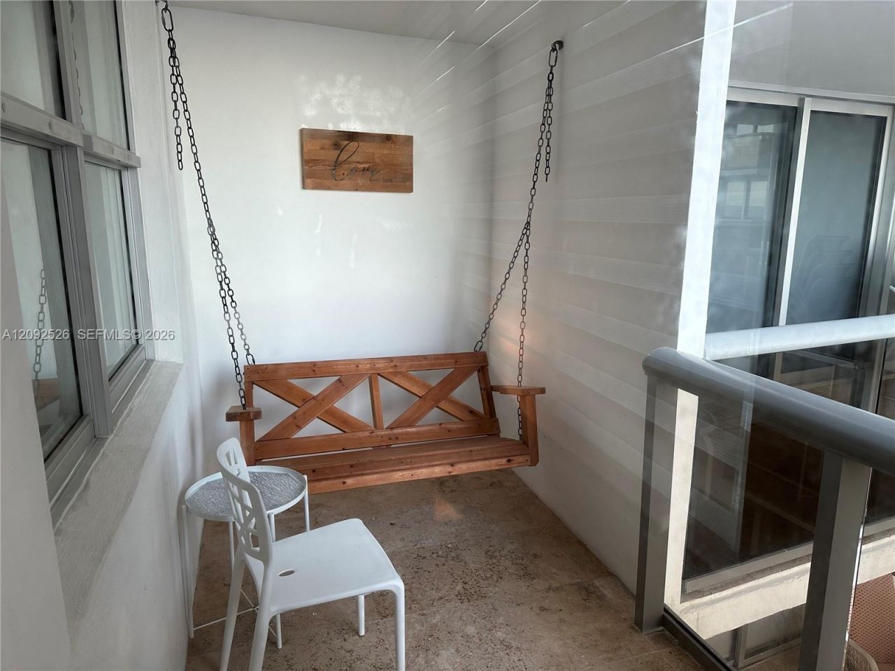 6039 Collins Ave, Unit 721, Miami Beach, FL 33140 Photo