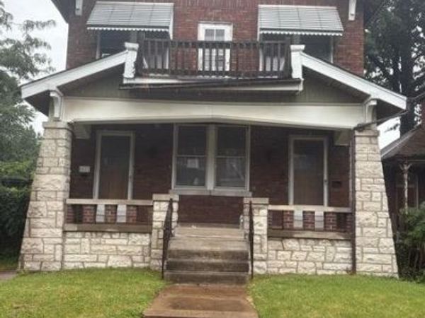 6611 Michigan Avenue , St Louis, MO 63111