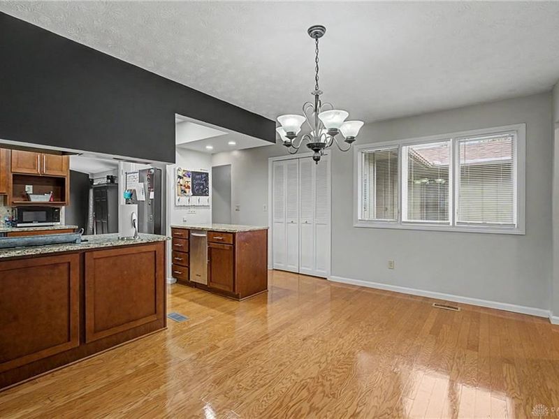 2180 Woodstock Court, Troy, OH 45373 Photo 11