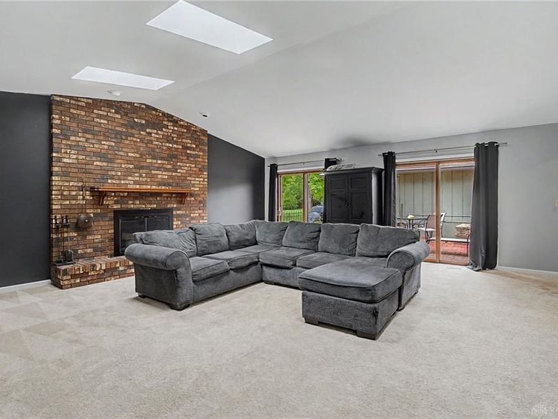 2180 Woodstock Court, Troy, OH 45373 Photo 8