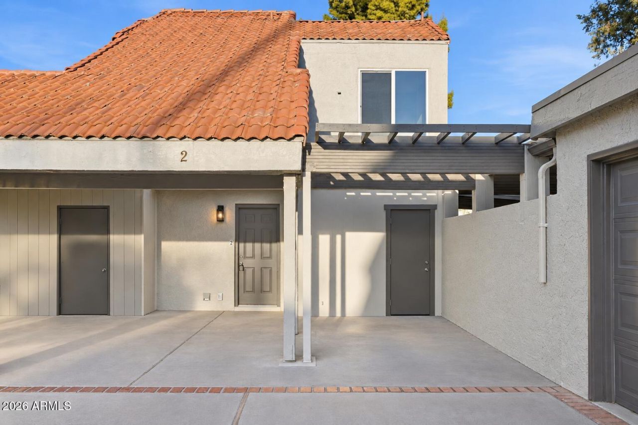 2416 W Caribbean Lane, Unit 2, Phoenix, AZ 85023 Main Photo