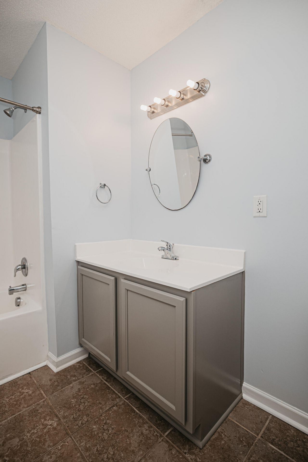 2956 Bobo Road Photo 11
