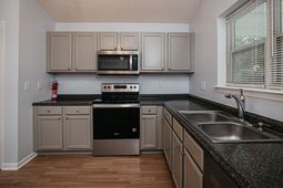2956 Bobo Road photo 4