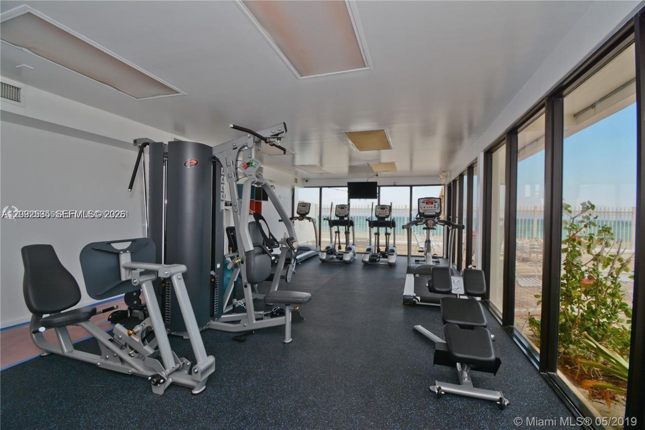 3505 S Ocean Dr , Unit 819, Hollywood, FL 33019 Photo